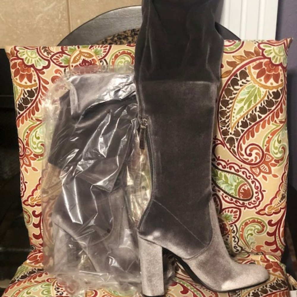 NEW STEVE MADDEN GRAY OVER-KNEE VELVET BOOTS
